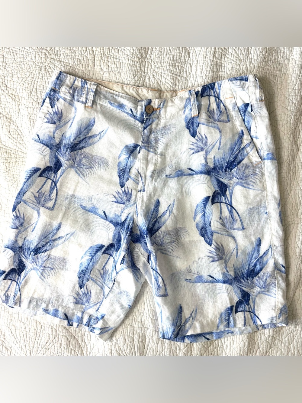 Tommy Bahama 100% Linen Hawaiian Shorts Mens 36